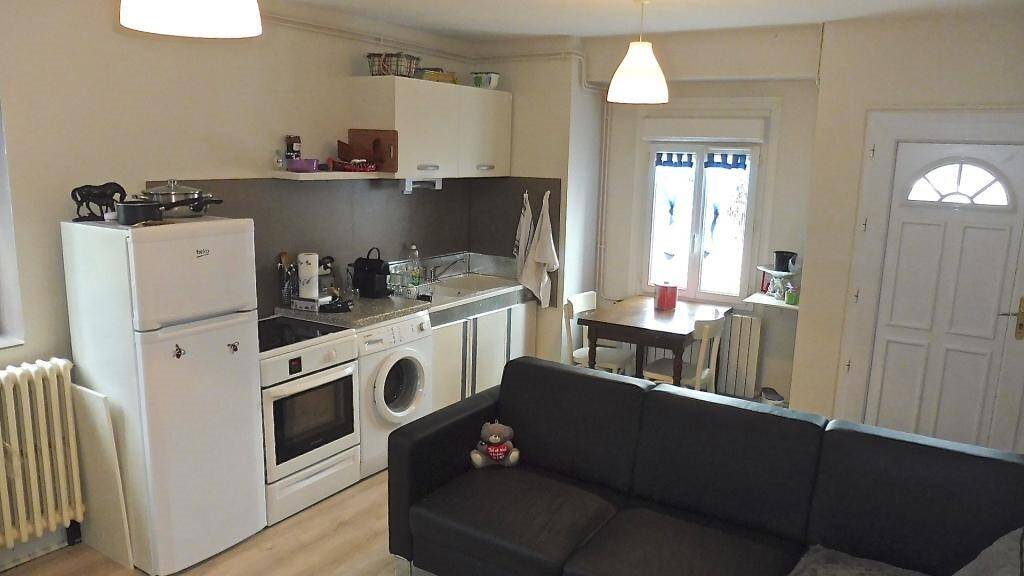 Appartement à louer, 32m², Viry