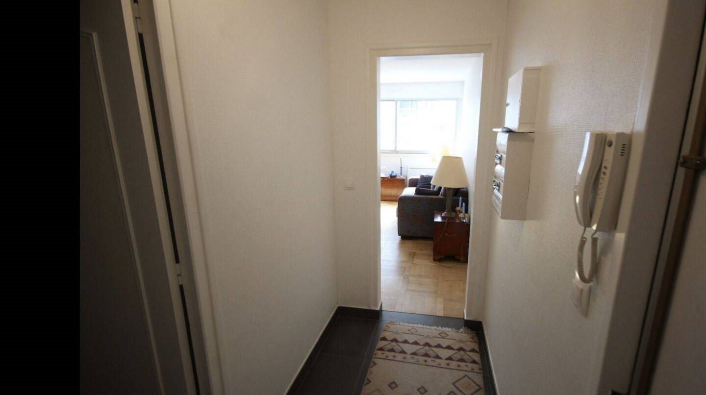 Appartement à louer, 25m², Paris 16ème