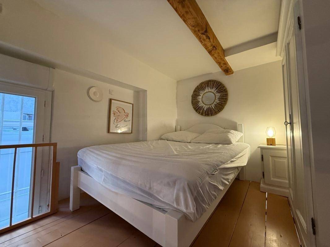 Appartement à louer, 23m², Marseille 6ème