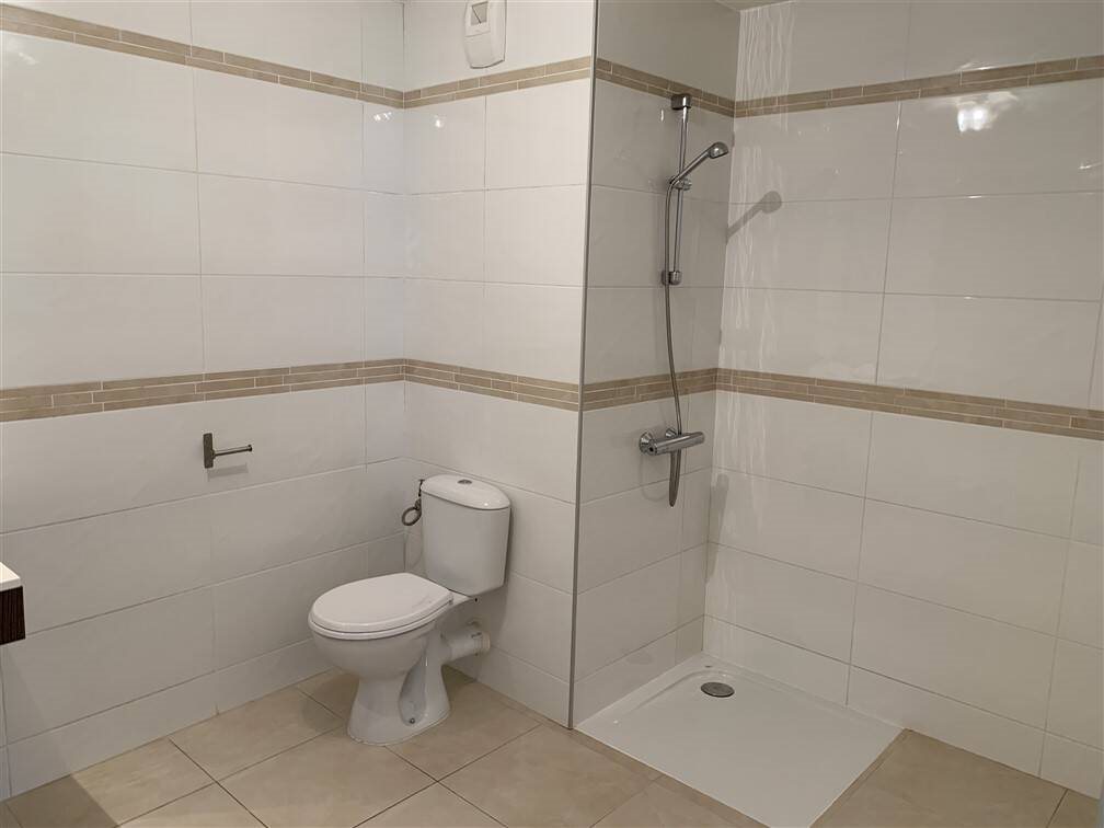 Appartement à louer, 40m², Marseille 6ème