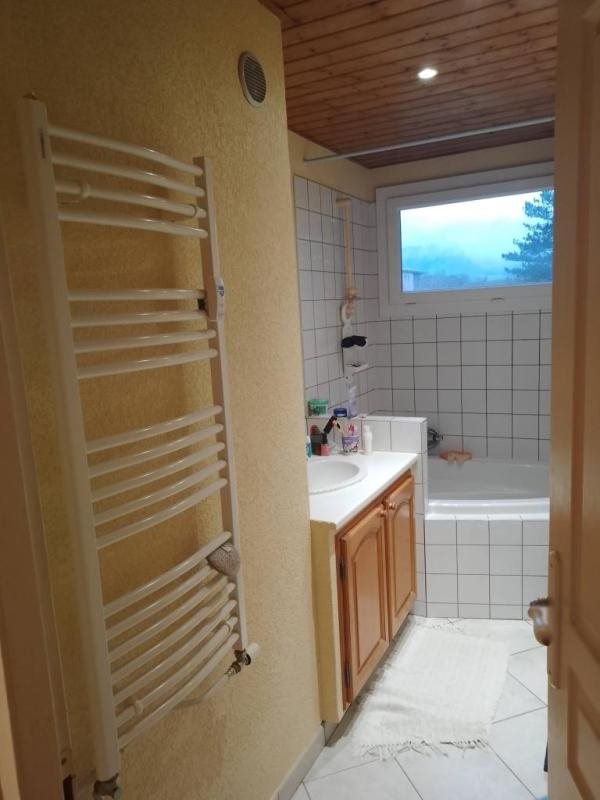 Appartement à louer, 64m², Montmélian