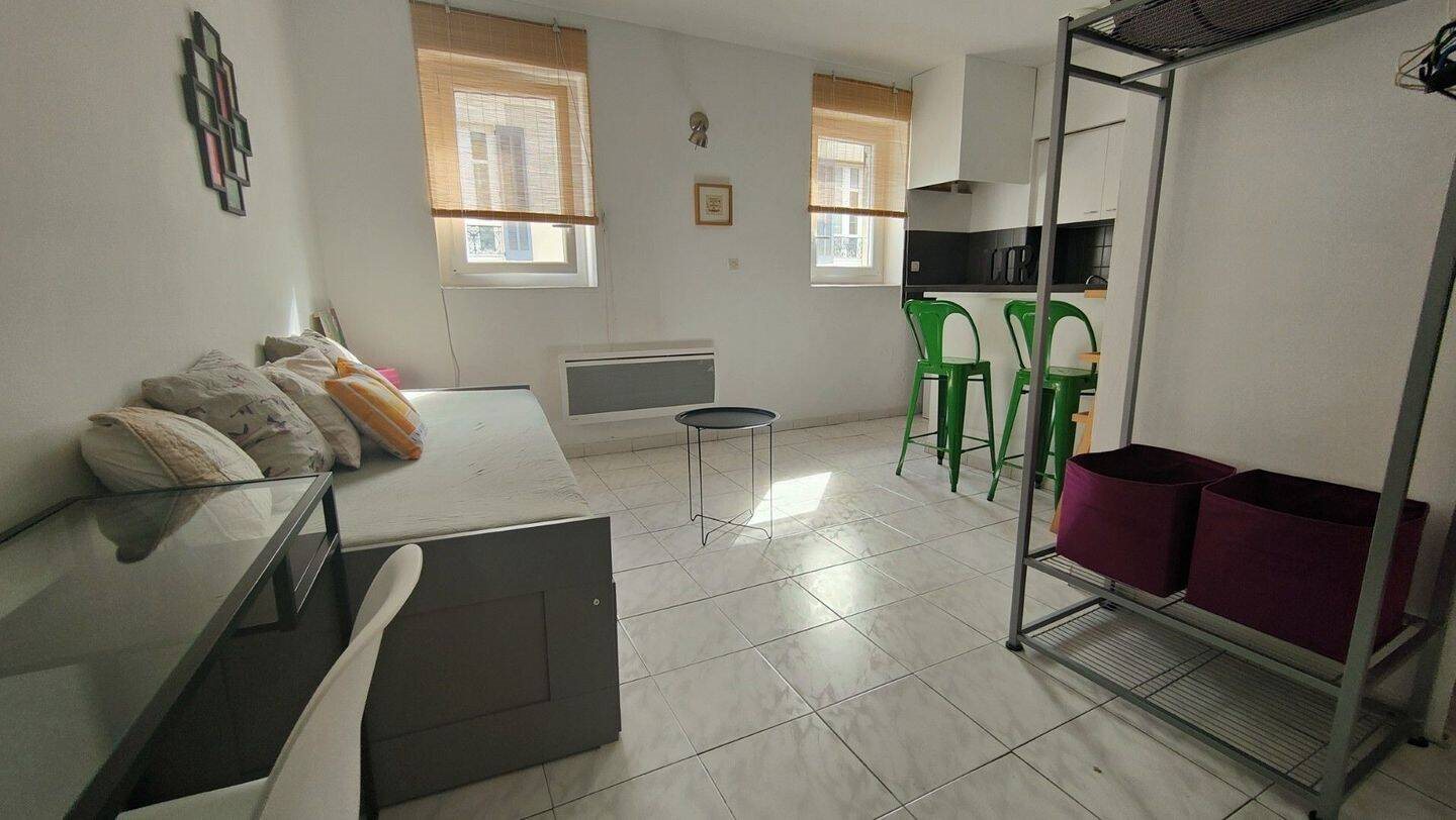 Appartement à louer, 20m², Nîmes