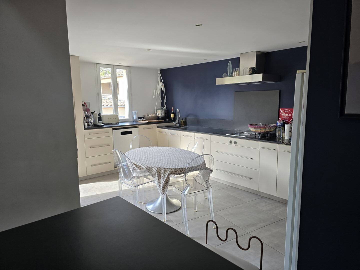 Appartement à vendre, 216m², Morières-lès-Avignon