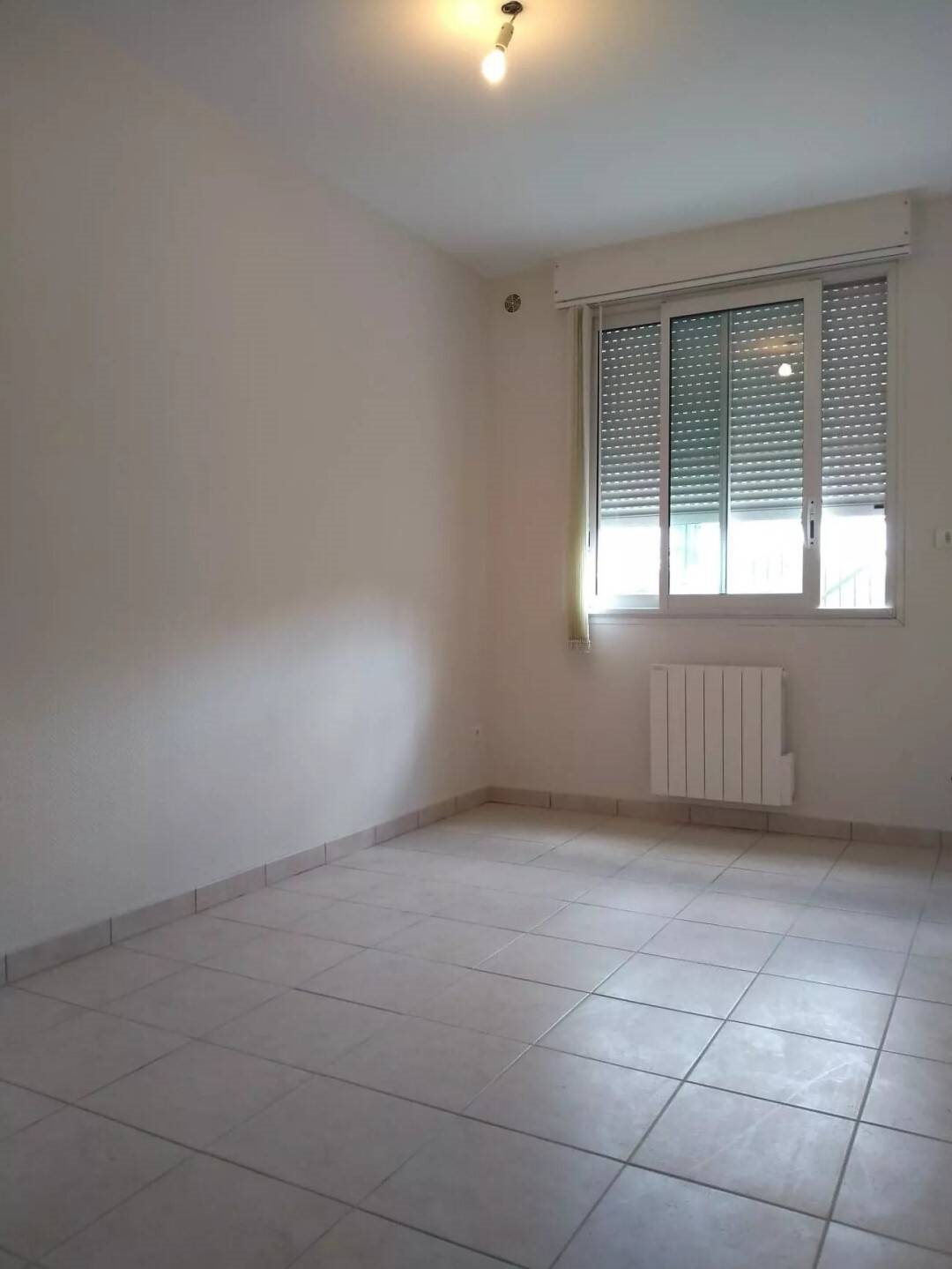 Appartement à louer, 65m², Thiers-sur-Thève