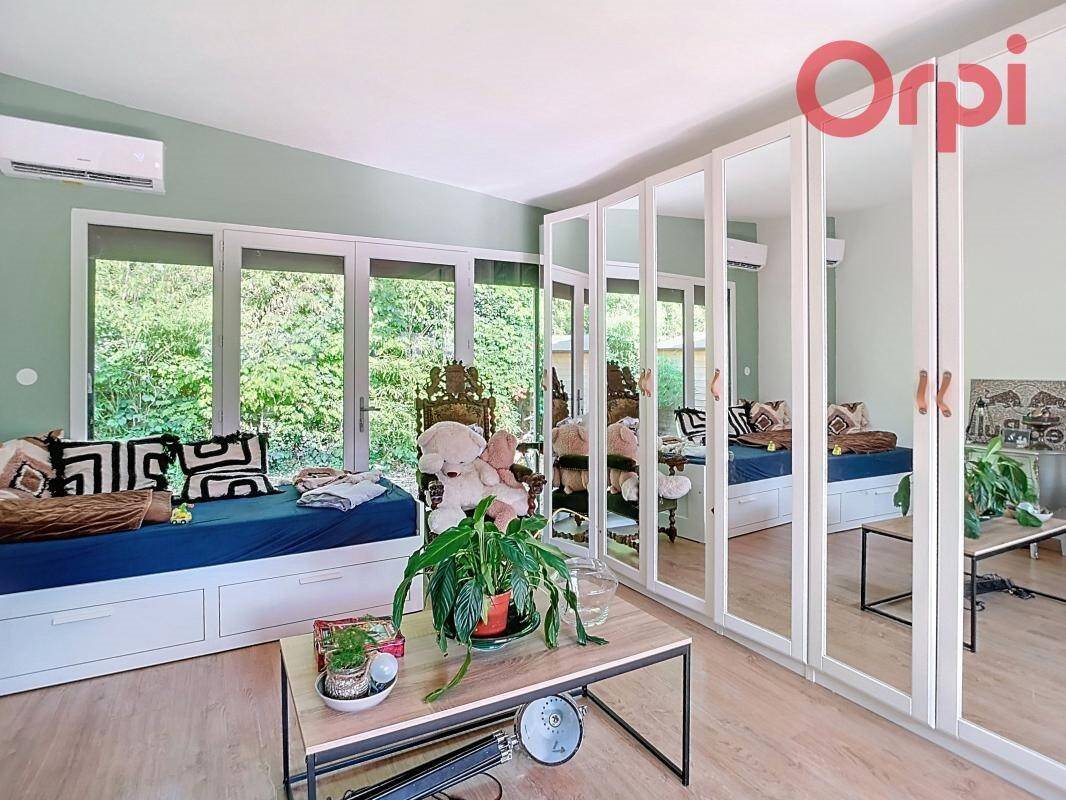 Maison à vendre, 120m², Saint-Saturnin-lès-Avignon