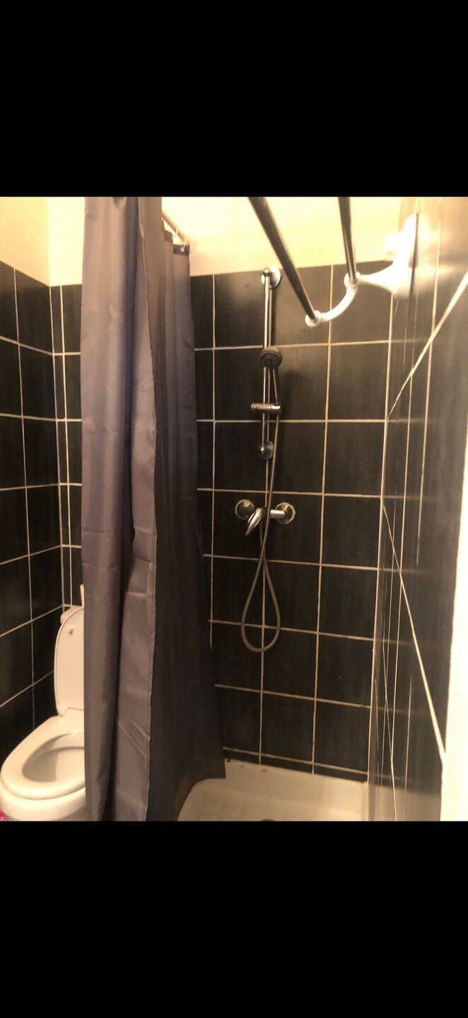 Appartement à louer, 18m², Paris 18ème