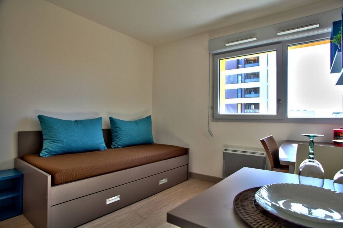 Appartement à louer, 17m², Marseille 3ème