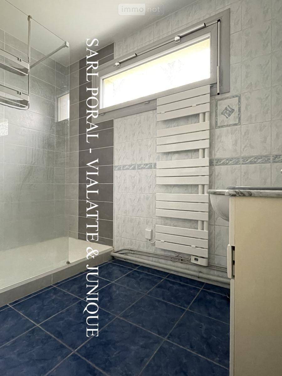 Appartement à louer, 98m², Lagnieu