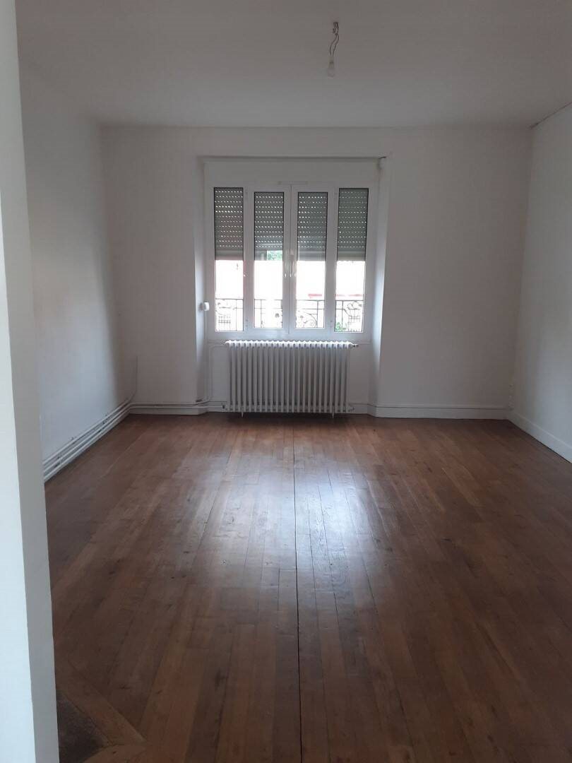 Maison à louer, 80m², Villeneuve-sur-Yonne