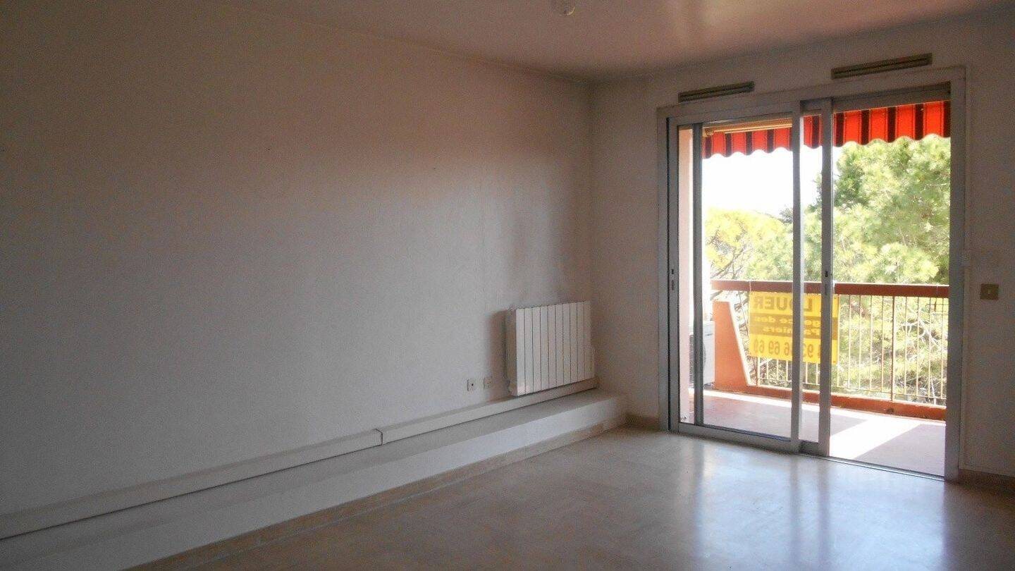 Appartement à louer, 85m², Peymeinade