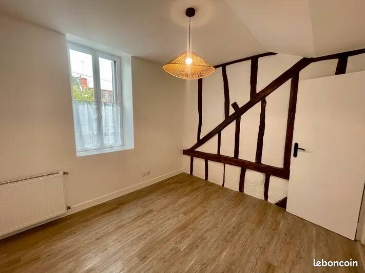 Maison à louer, 107m², Vierzon