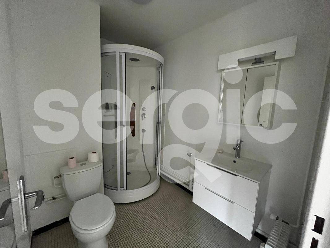 Appartement à louer, 29m², Reims