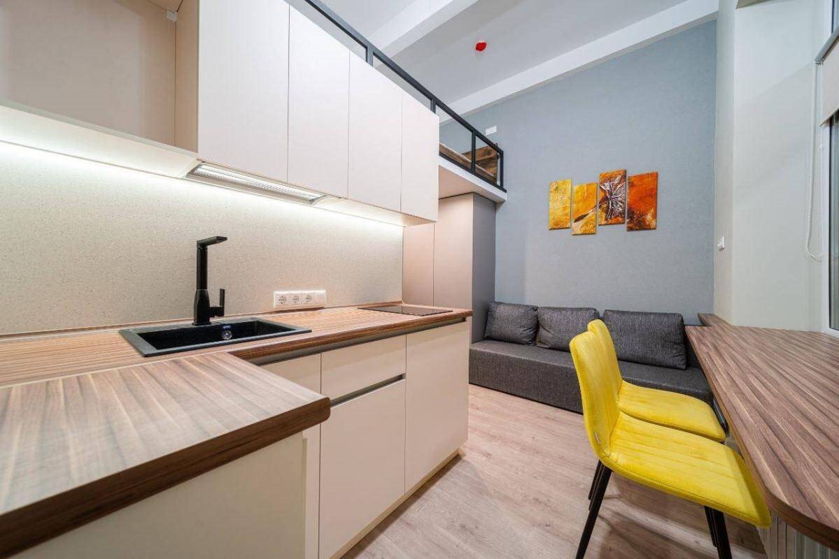 Appartement à louer, 17m², Paris 11ème