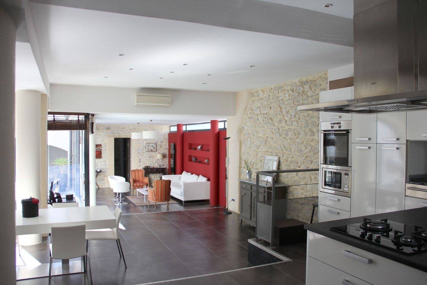 Maison à louer, 220m², Milhaud