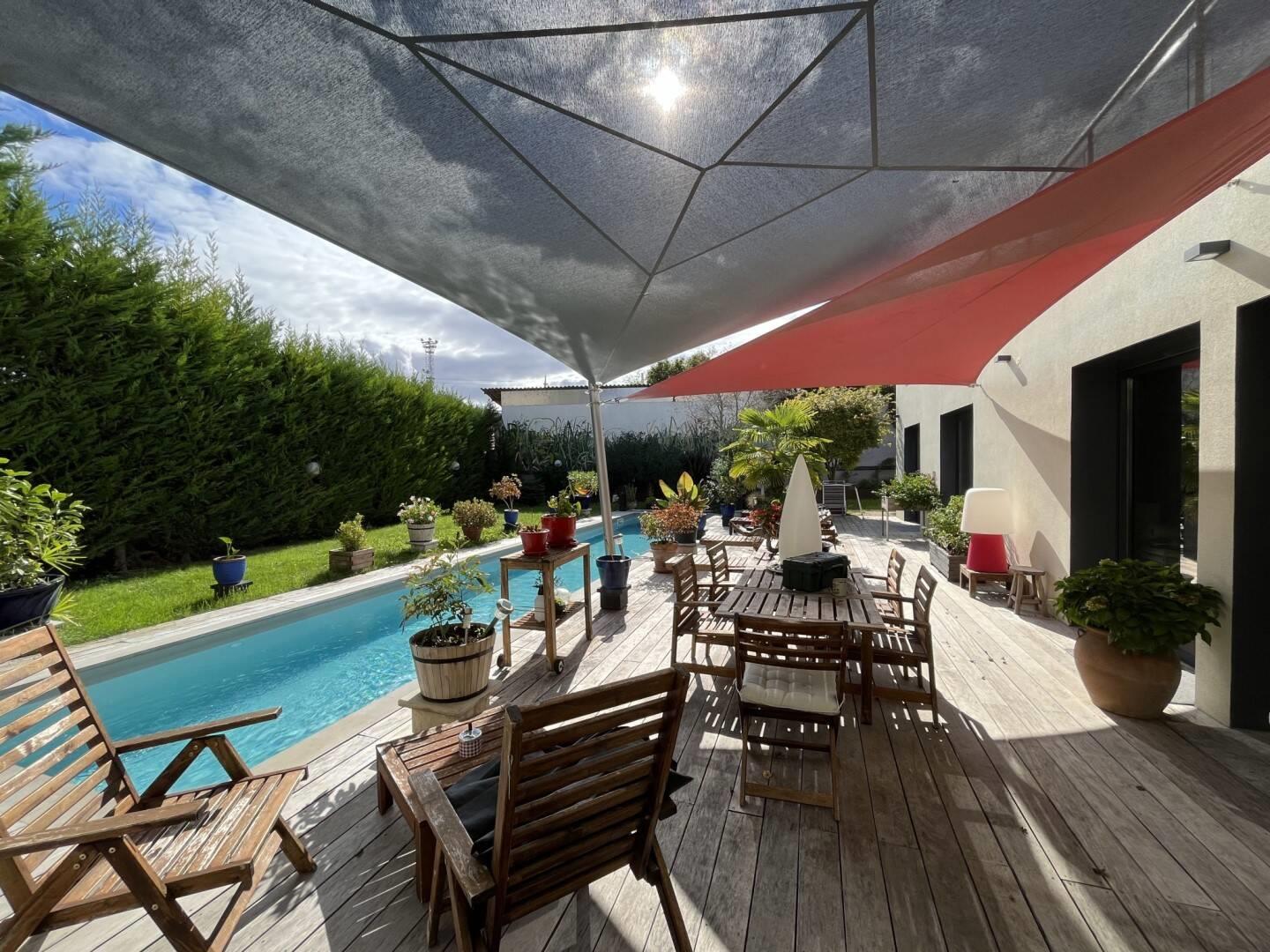 Maison à louer, 275m², Lyon 9ème