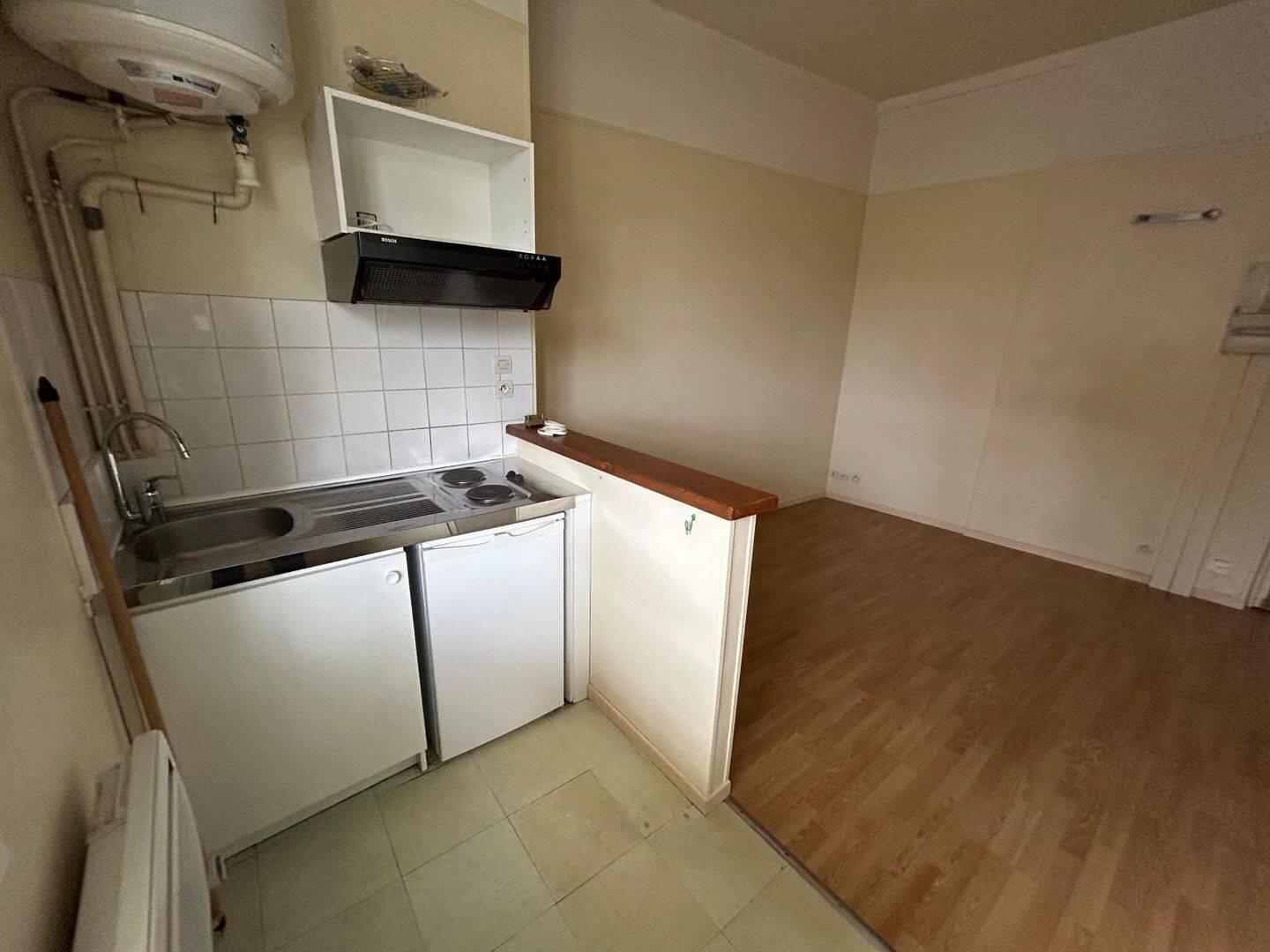 Appartement à louer, 17m², Reims