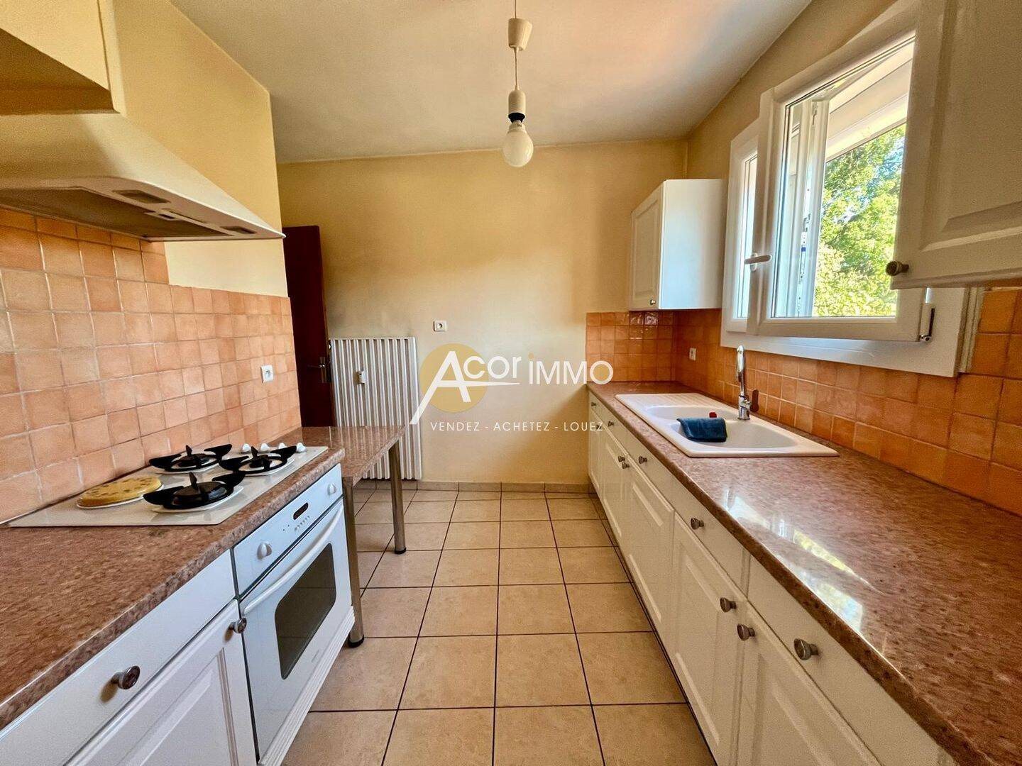 Appartement à louer, 61m², Toulon