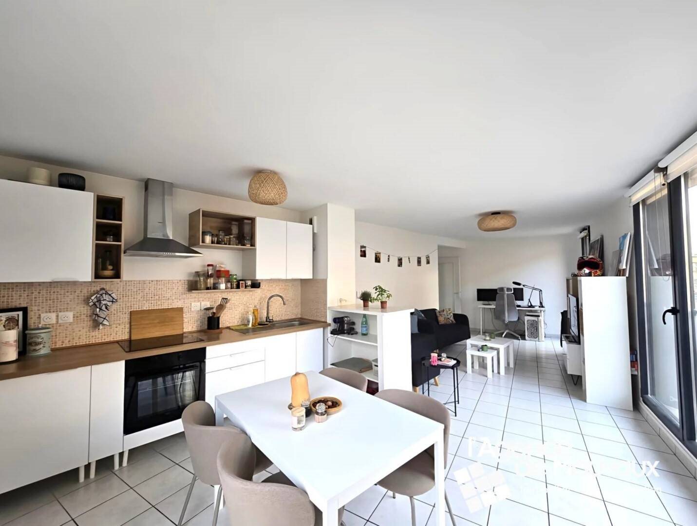 Appartement à vendre, 66m², Lille