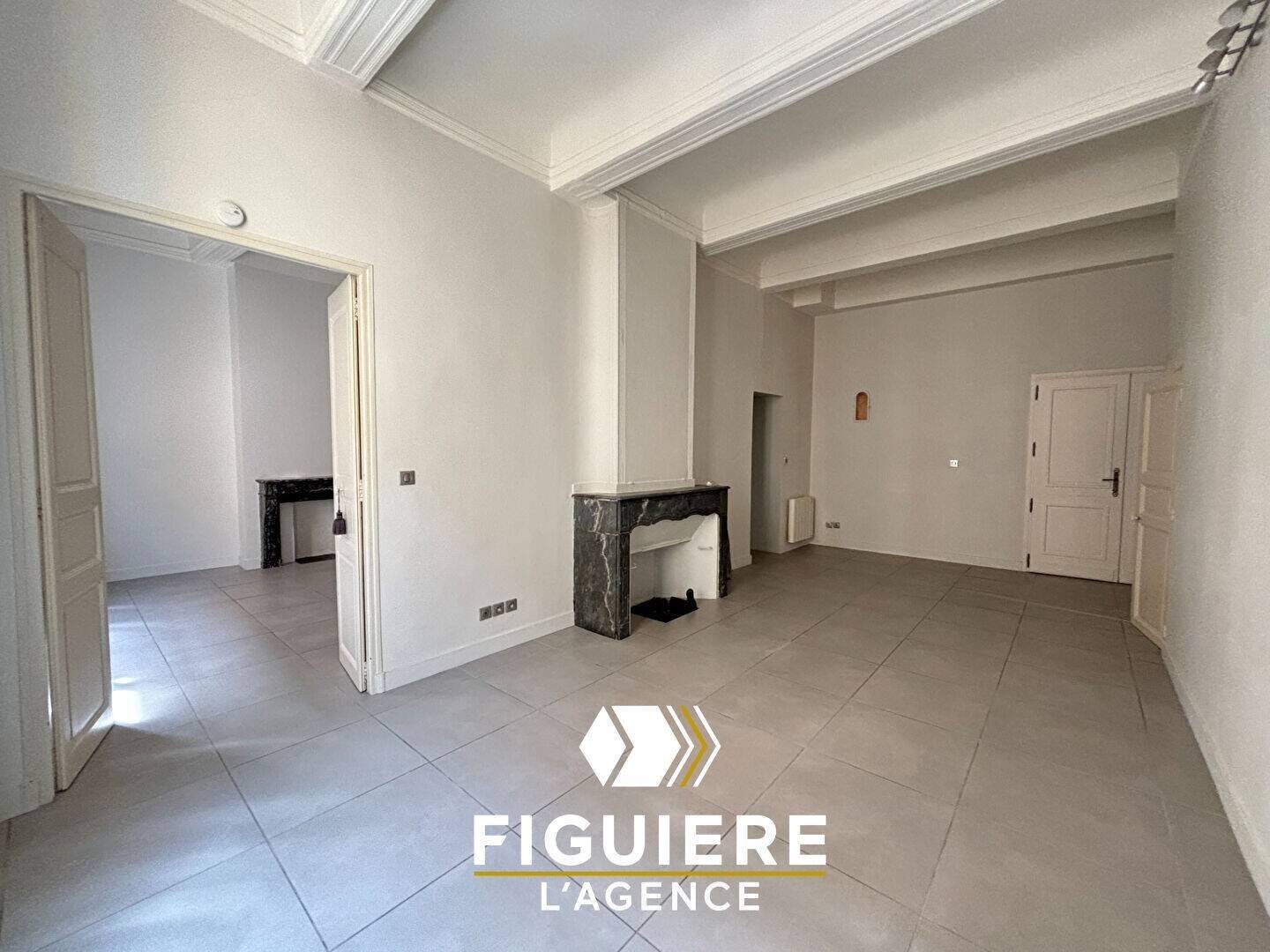 Appartement à louer, 77m², Aix-en-Provence