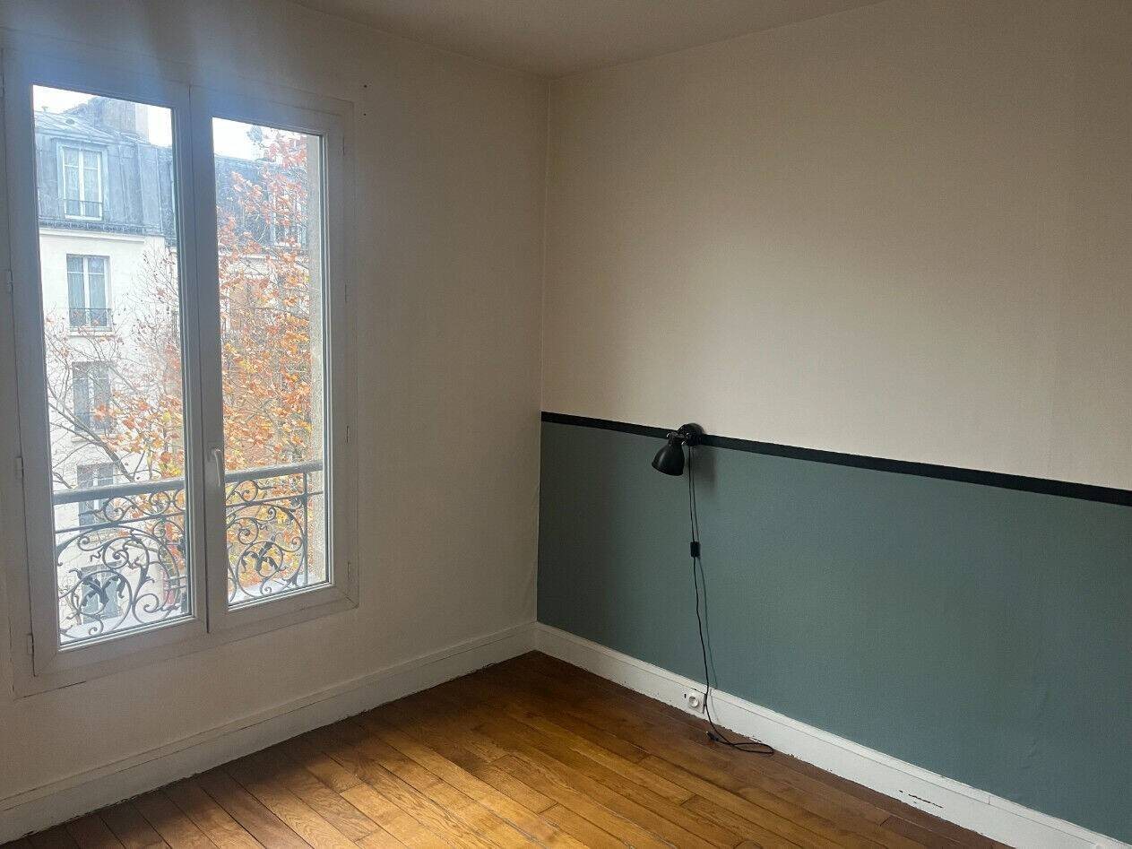 Appartement à louer, 31m², Paris 18ème