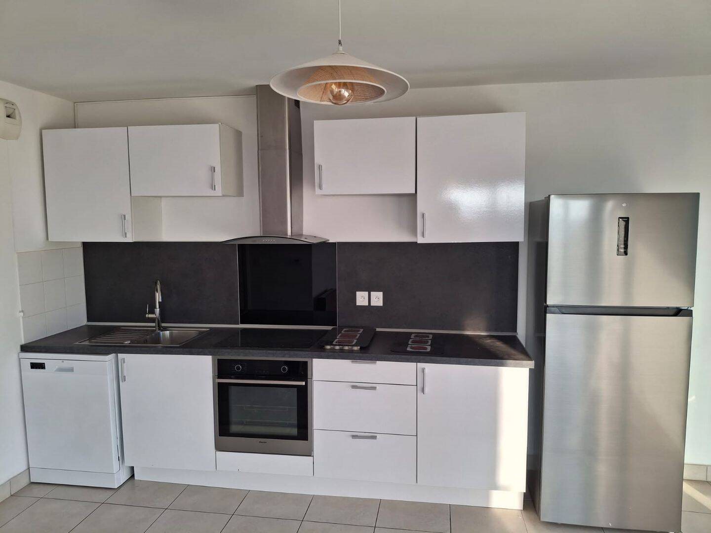Appartement à louer, 88m², Lentilly