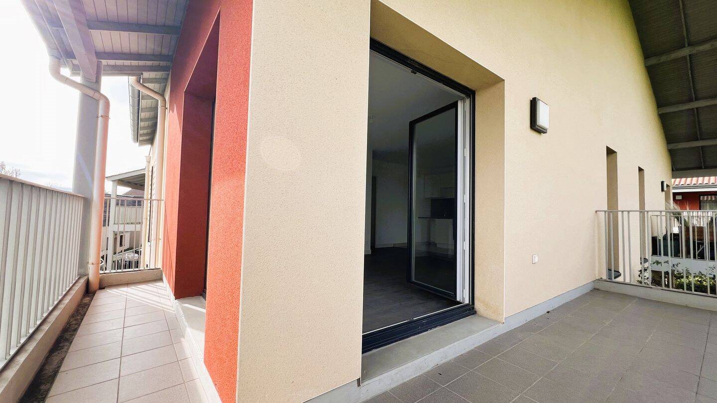 Appartement à louer, 88m², Lentilly