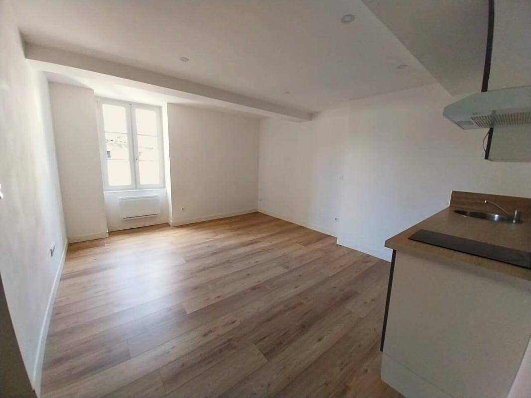 Appartement à louer, 26m², Lyon 9ème