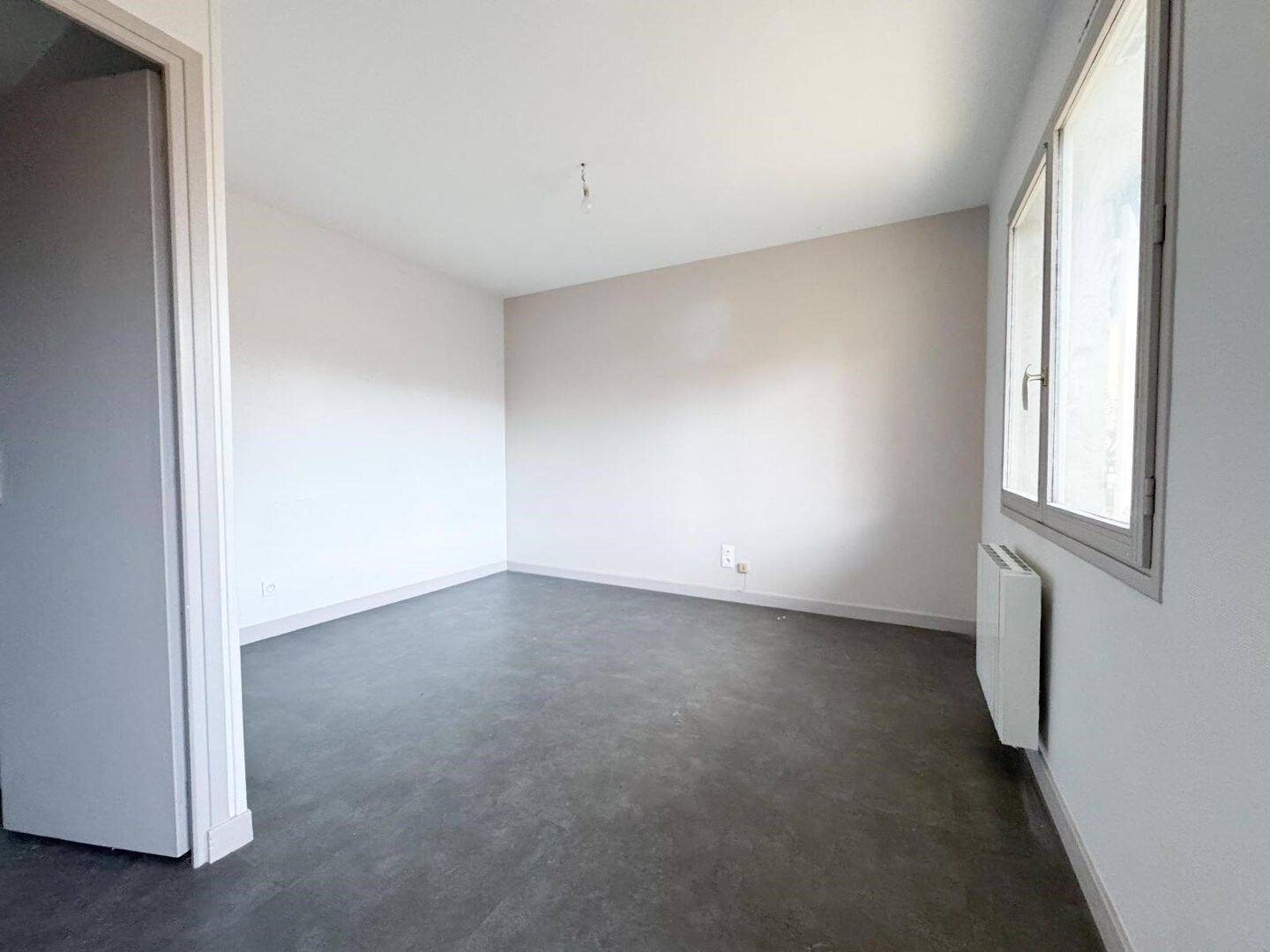 Appartement à louer, 20m², Fleurville