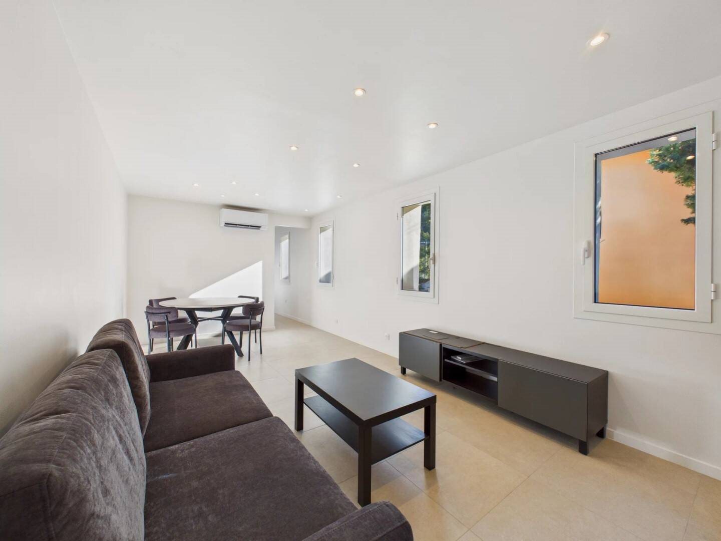 Appartement à louer, 44m², Castagniers