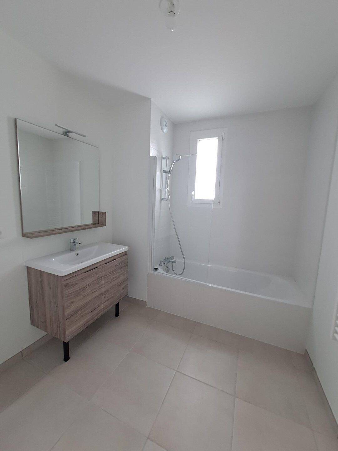 Appartement à louer, 65m², Grenoble