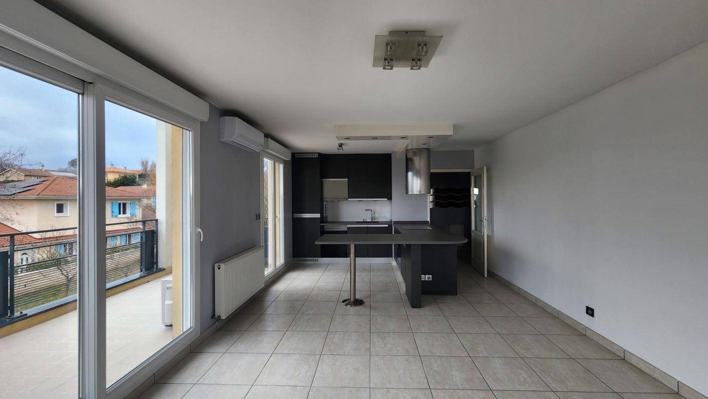 Appartement à louer, 66m², Craponne