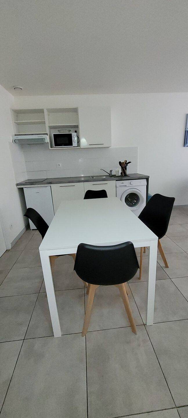 Appartement à louer, 35m², Saint-Etienne