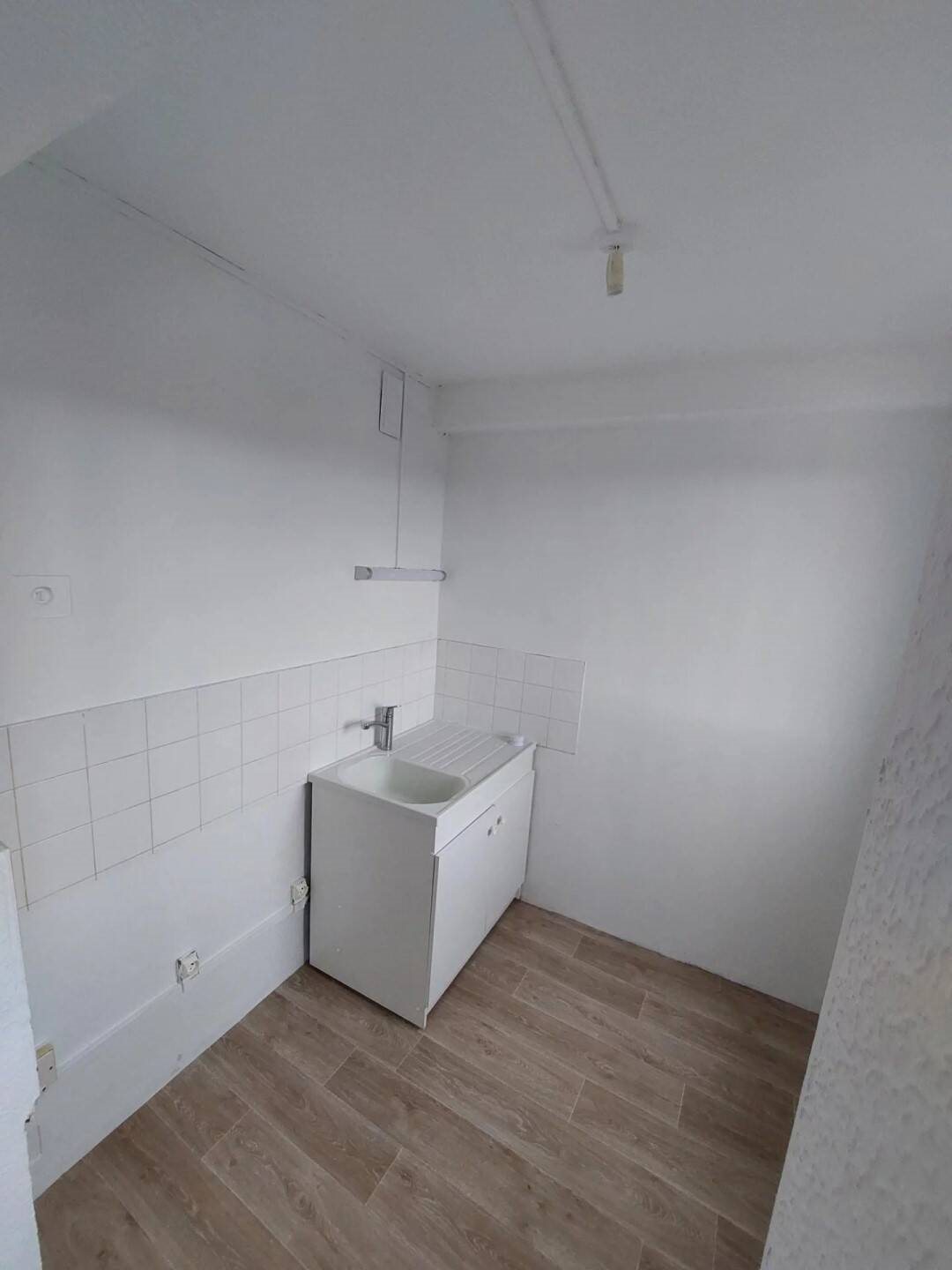 Appartement à louer, 43m², Saint-Etienne