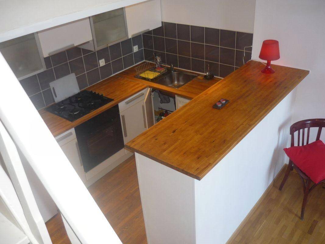 Appartement à louer, 25m², Marseille 6ème