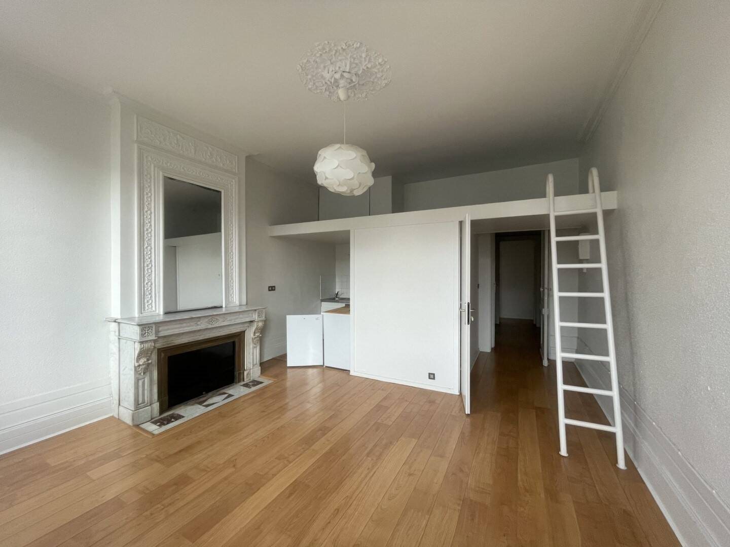 Appartement à louer, 52m², Bordeaux