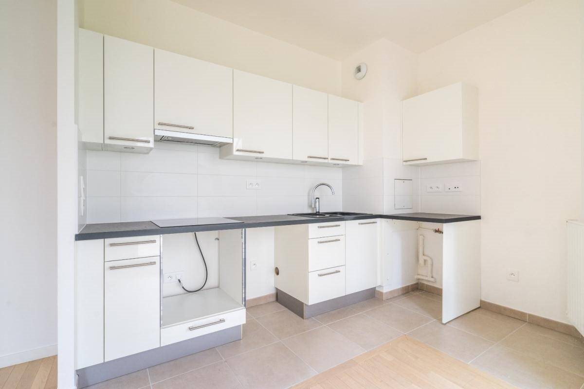 Appartement à louer, 61m², Clichy