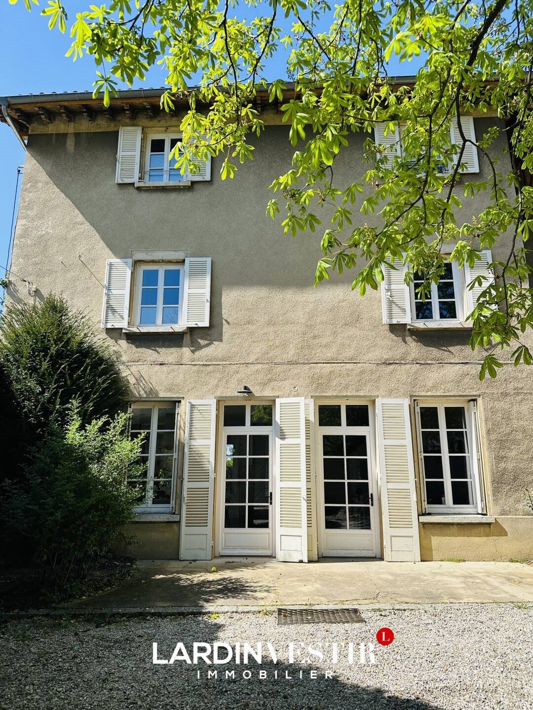 Maison à vendre, 397m², Saint-Genis-Laval