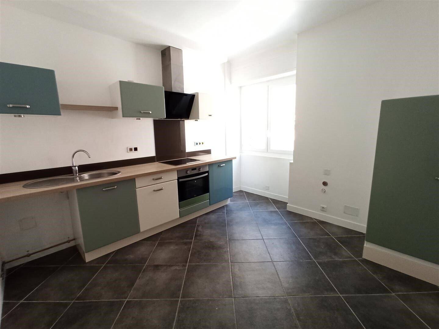 Appartement à louer, 57m², Nîmes