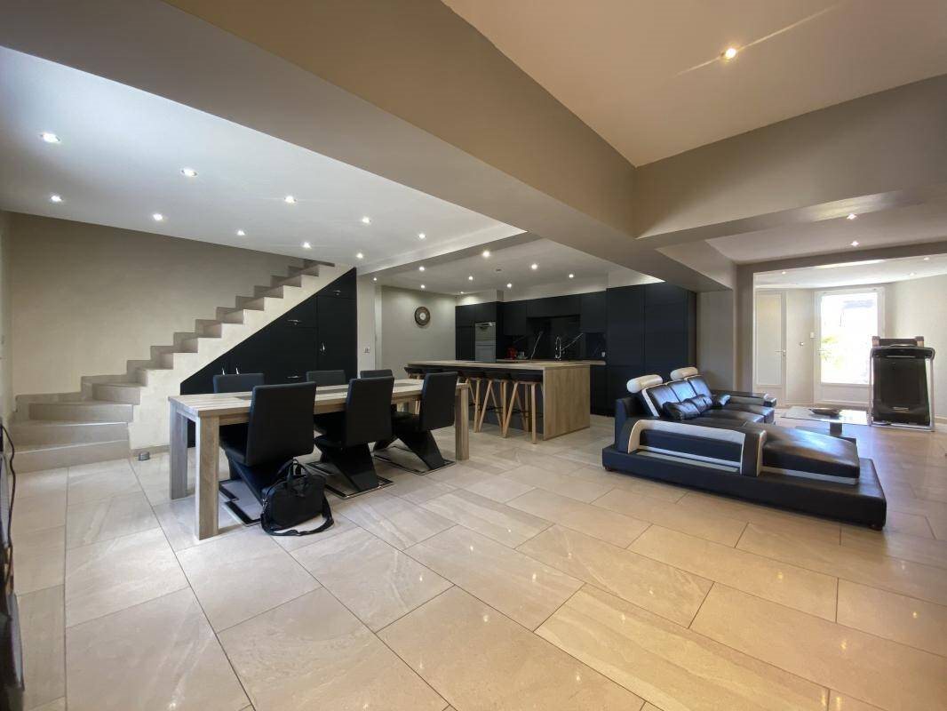 Maison à louer, 162m², Limetz-Villez