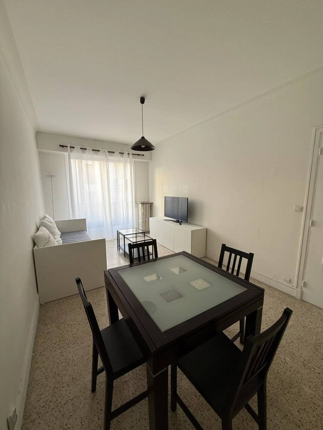 Appartement à louer, 50m², Nice