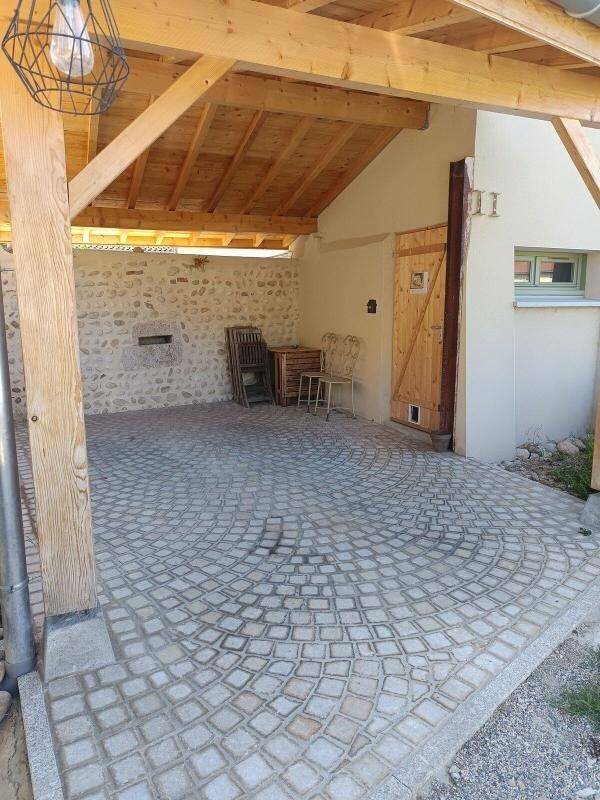 Maison à louer, 55m², Pérouges