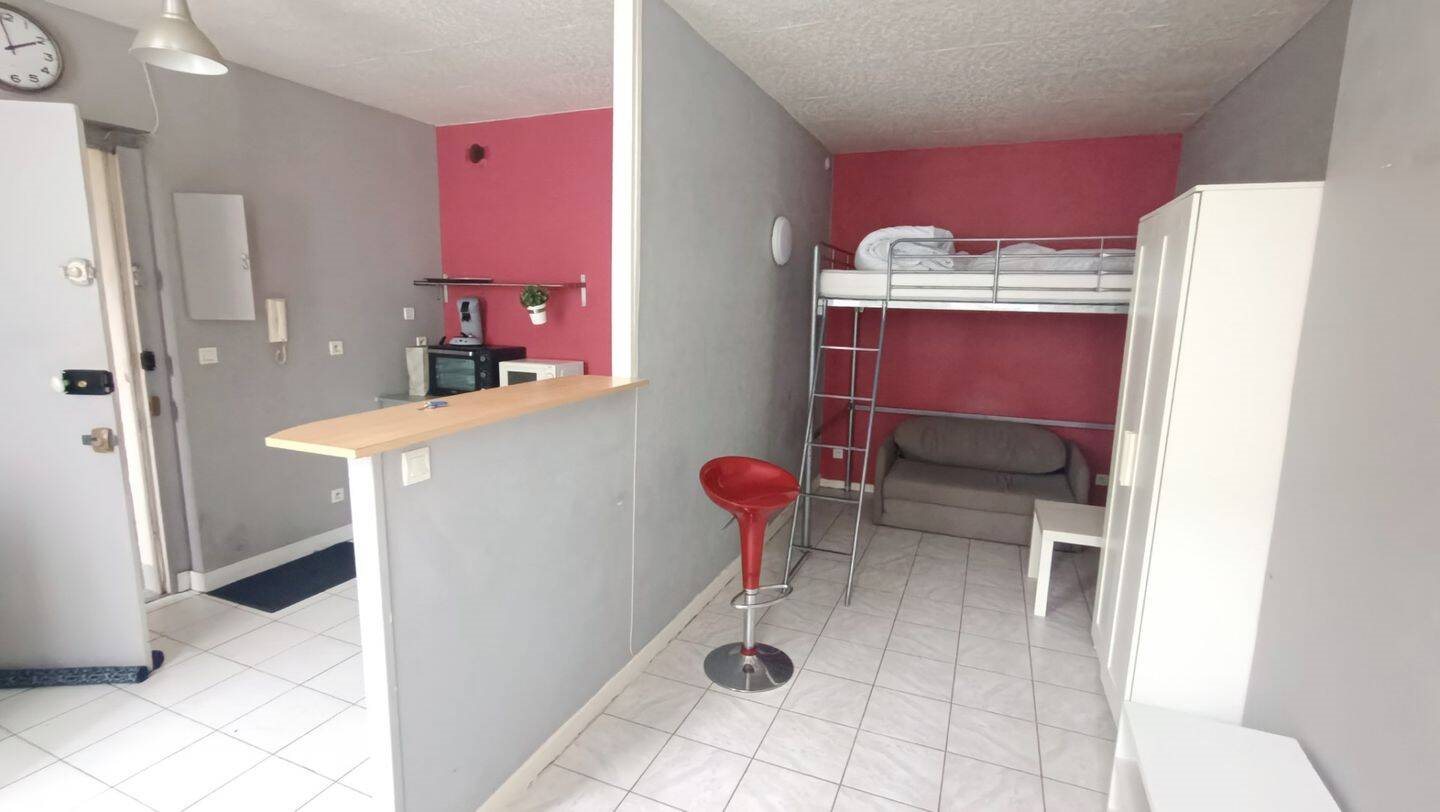 Appartement à vendre, 26m², Saint-Etienne