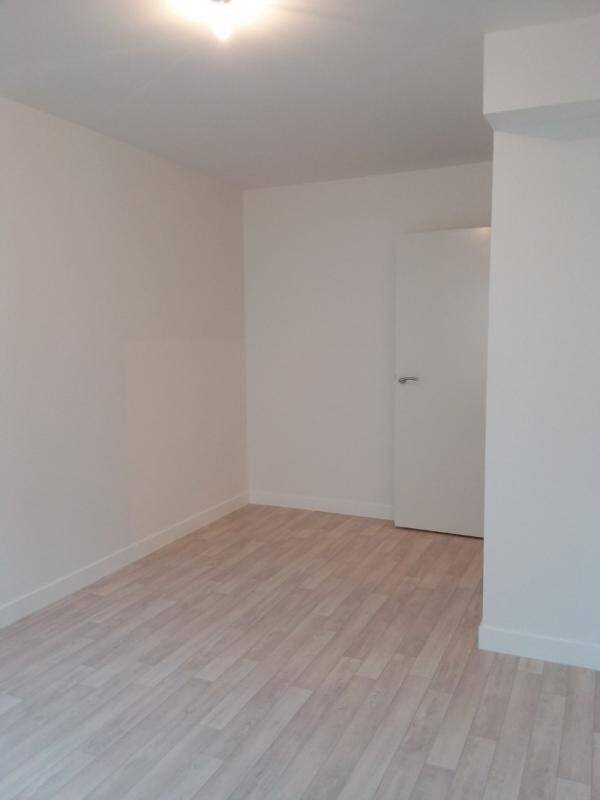 Appartement à louer, 47m², Mours
