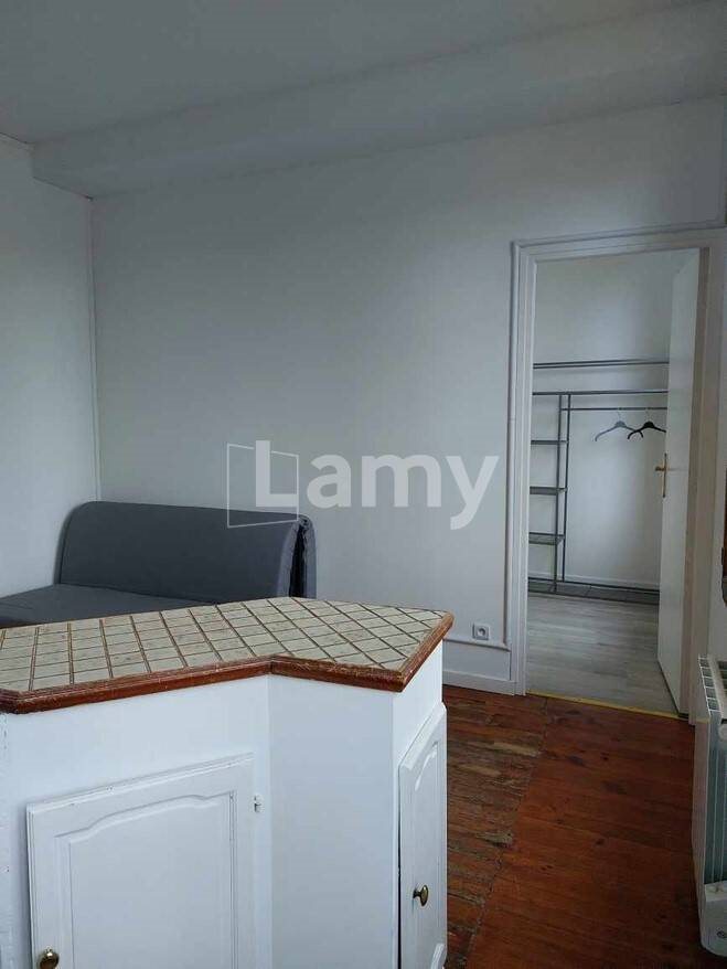 Appartement à louer, 27m², Pierrefonds