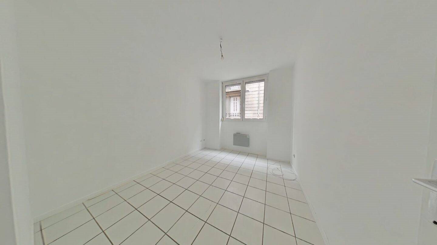 Appartement à louer, 41m², Saint-Etienne