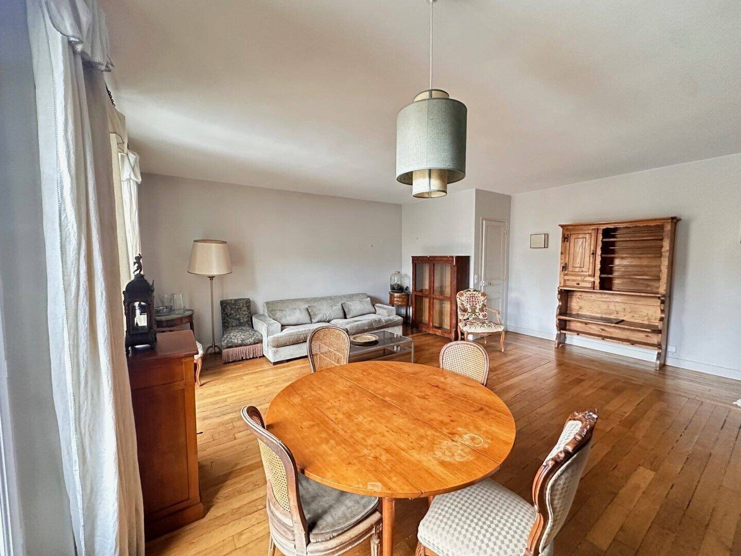 Appartement à louer, 58m², Paris 14ème