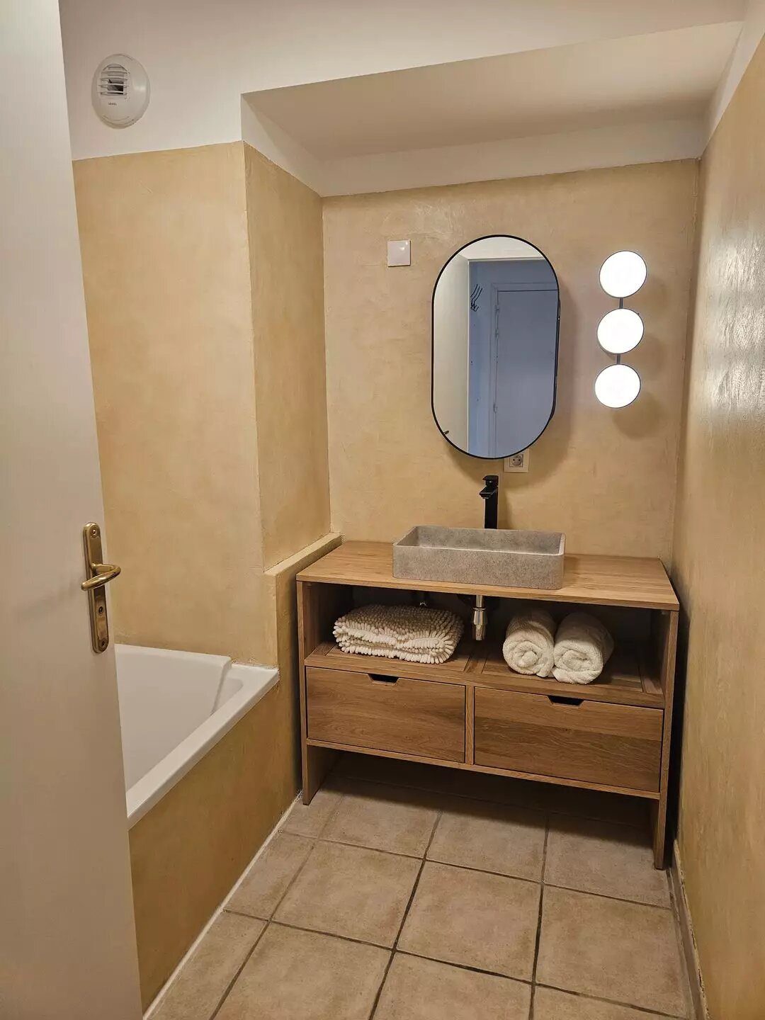 Appartement à louer, 66m², Charvonnex