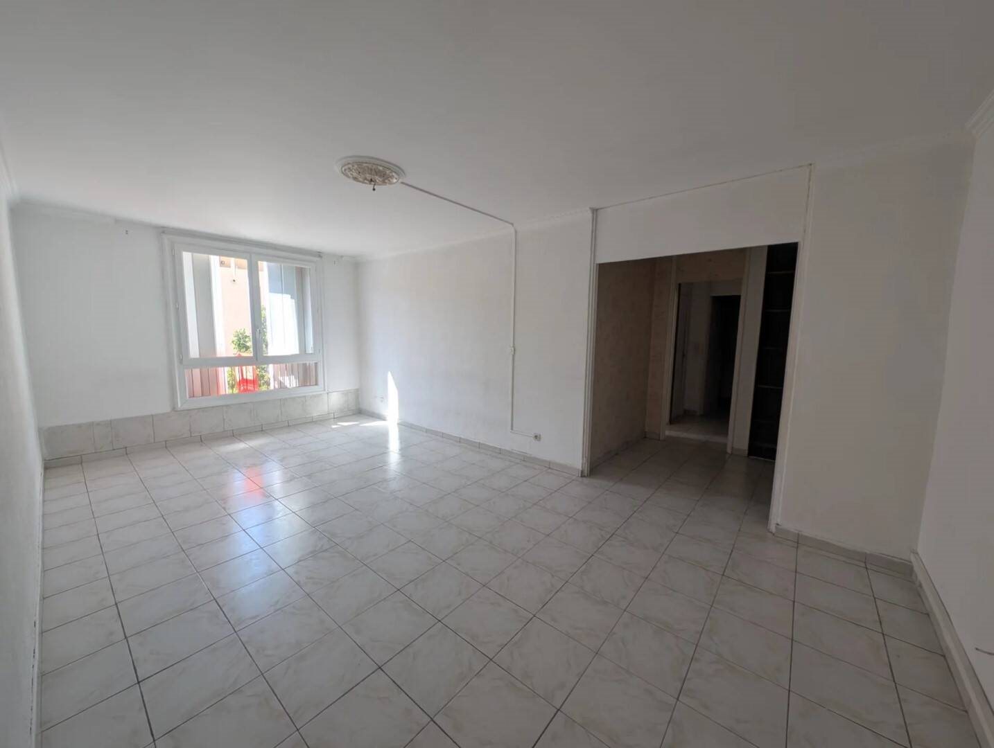 Appartement à louer, 68m², Drap