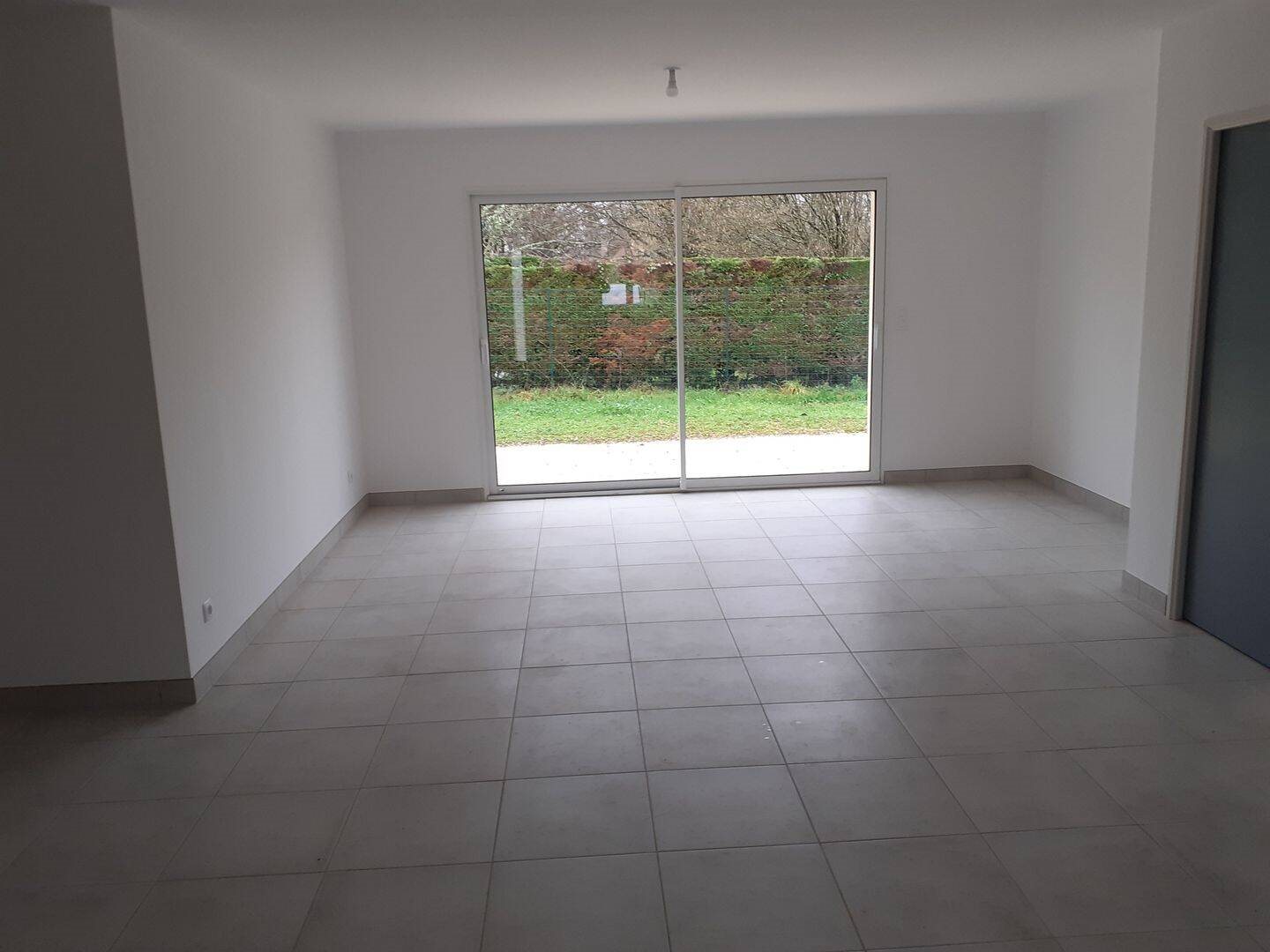 Maison à louer, 98m², Saint-Sornin