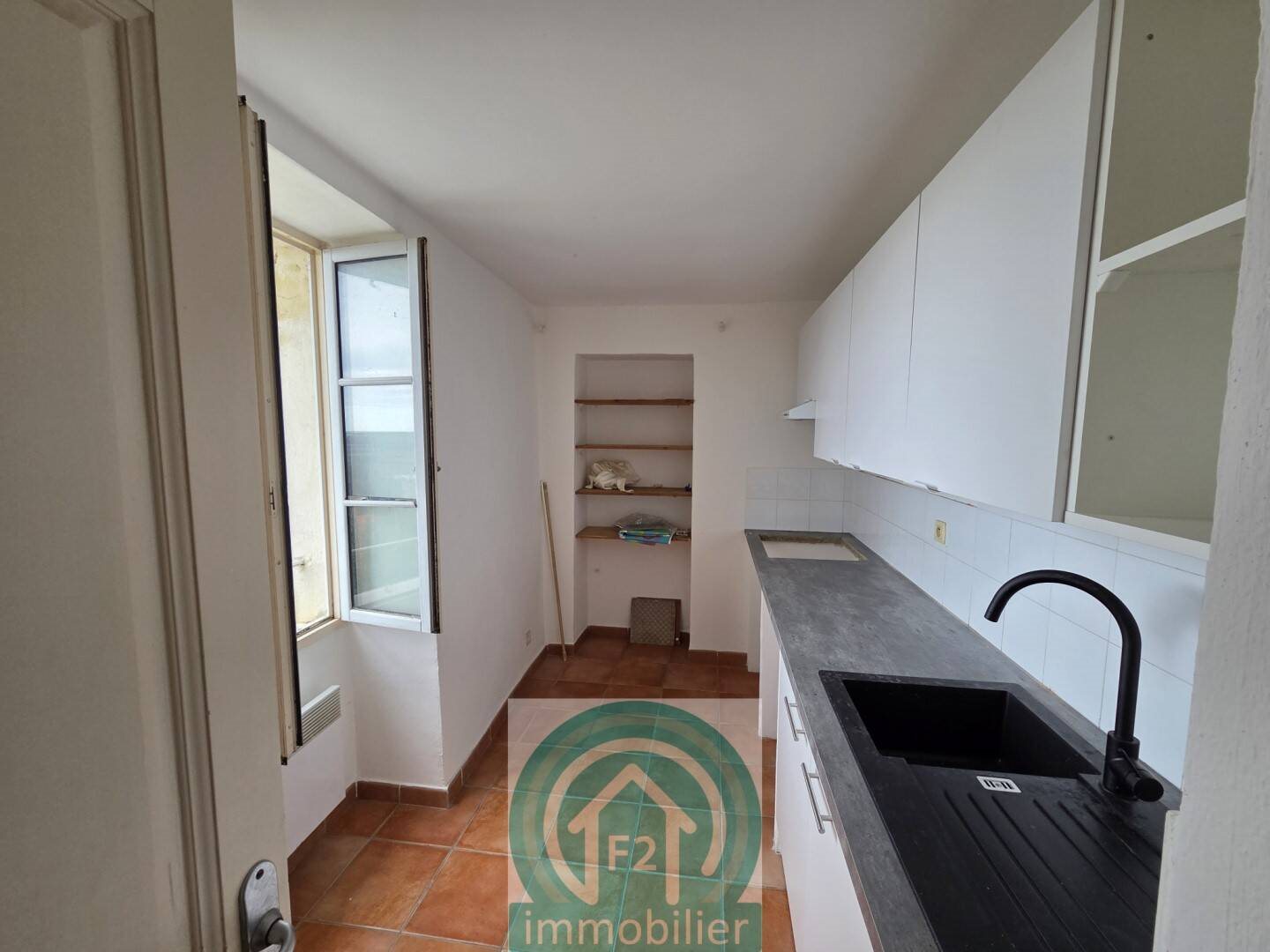Appartement à louer, 49m², Aléria